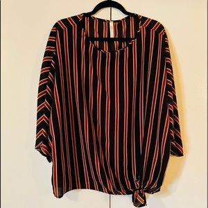 Sun n moon blouse NWOT size L